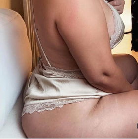 2645323650 Masajista Eritica profesional