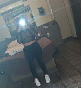 3875769543 Chica linda, agradable, curvilínea 🍑 e higiénica 