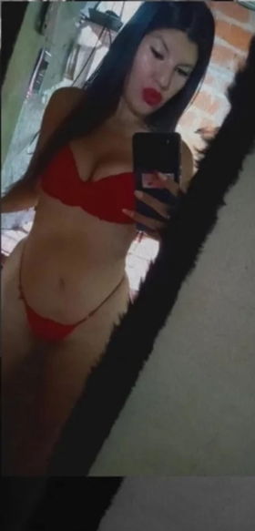 1144476980 Trabajo a domicilio o en mi depti