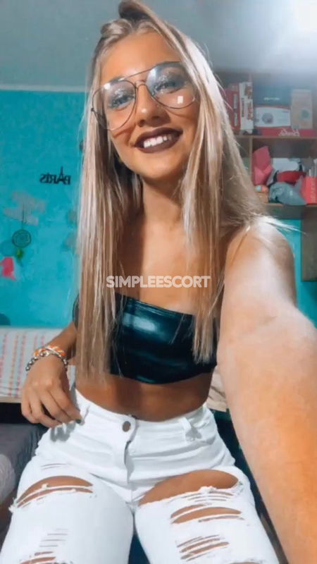 Escorts 🇦🇷 Argentina en Berazategui: 2617129735 - Me llamo Briana cualquier consulta al privado 