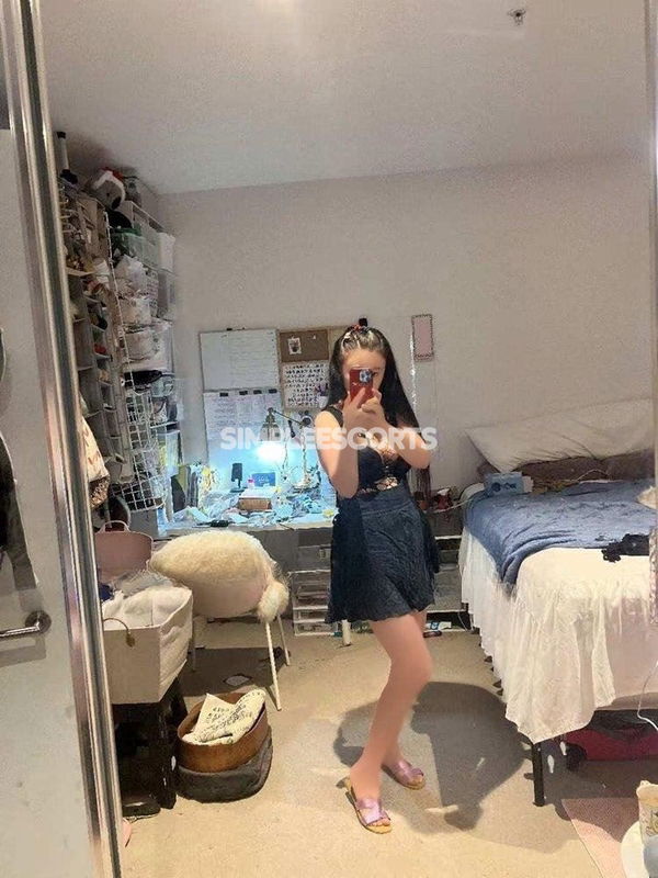 Escorts in Burwood: 412099513 - New Princess Fanatic natural GFE Creampie In&Outcall