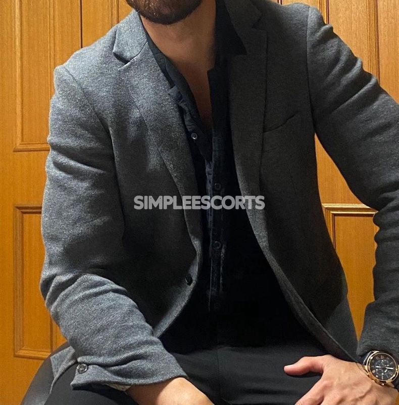 🇵🇫 Polynesian Escorts in Campbelltown: 434822052 - Jake West – Your Premium Male Companion 🥂 ** AVAILABLE NOW ** Sat 07/06/25 ** @ Cronulla📍