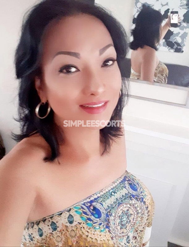 Escorts in Port Macquarie: 431275333 - Last 2 Day! Extra Ordinary Service  6.5 inches Thick and Hard
