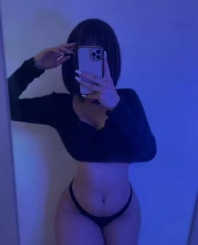 422989876 Samantha: Your Desired Companion