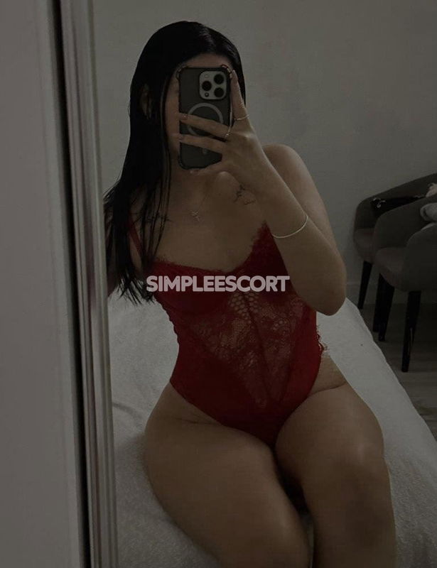 Escorts in Sunshine Coast: 452514703 - Private 15-minute video calls, under 35