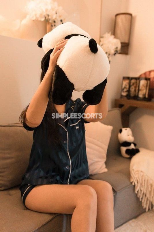 Escorts in Brisbane: 468958617 - Let Lisa Wu WOOOO' you!