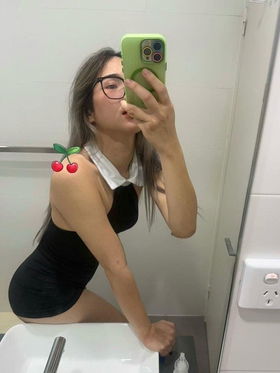 401447933 New Lady Come SYDNEY