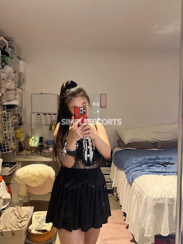 Escorts in Burwood: 412099513 - New Princess Fanatic natural GFE Creampie In&Outcall