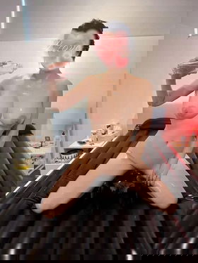 481911180 Professional nuru wet massage with special gel