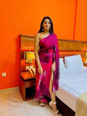 438007906 💋Indian seductive girl new in town, seeking adventurous intimacy💋💋