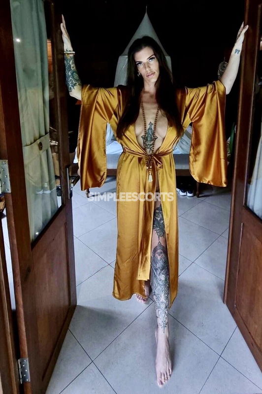 Escorts in Perth: 403412039 - Byford Incall