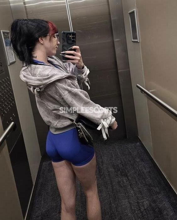 Escorts in Gold Coast: 477960403 - April Rose