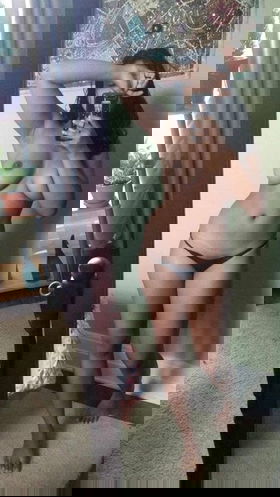 493575105 Mature lady busty horny MILF can offer best service B.J & SEX