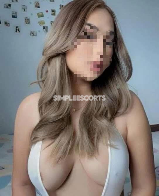 Escorts in Ipswich: 430393877 - BUSTYy SISTER JUST ARRIVED !! Sweet Gorgeous The best Passionate service in town💞