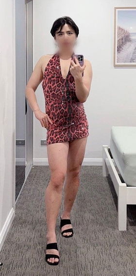 422866549 KIM: Versatile Bisexual Pornstar Cross-dresser