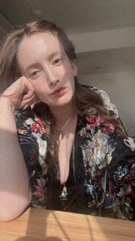 478609790 American red head ~ catch me while you can xo