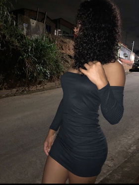 78492889 Rica Morena Jovencita