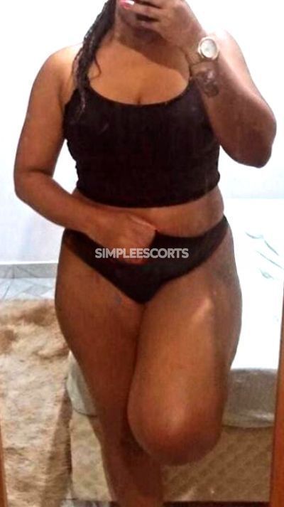 Acompanhantes 🇧🇷 Brasileira em Cabo Frio: 21971989566 - Roberta Sampaio, uma encantadora companhia que não é profissional, repleta de paixão.