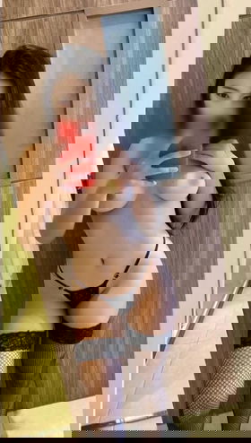 11957249909 Mestiçinha fogosa carinhosa faço oral bem babadinho 