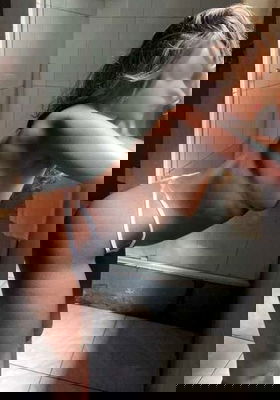 11982698716 Milena , negra safadinha da pura melanina, com corpinho sensual.