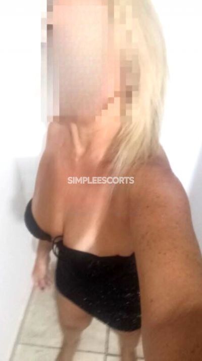 Acompanhantes 🇧🇷 Brasileira em Jacarepaguá: 21970909914 - Larissa , loira, te espero pra te dar muito prazer com local curicica.