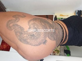 21567854360 Bianca Ferreira