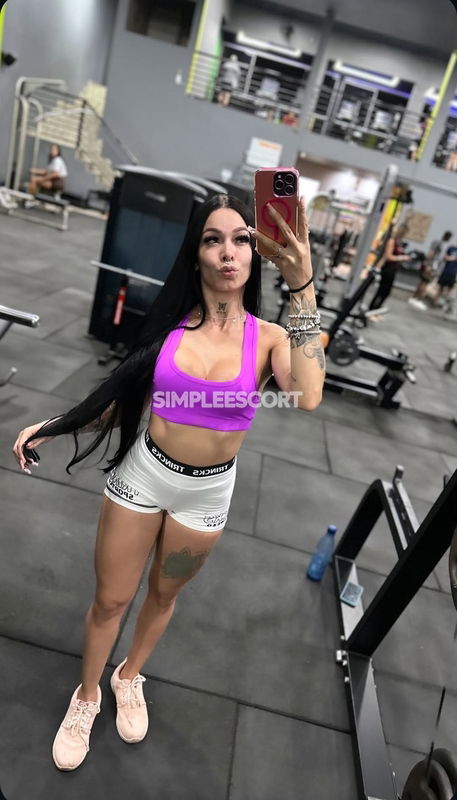 Acompanhantes 🇧🇷 Brasileira em Eunápolis: 48992099451 - EUNÁPOLIS O NOVATA COM LOCAL Sem blá blá blá....homens de bom gosto e que gosta de um prazer de vdd ,venha agenda um horário comigo 😍😍📱