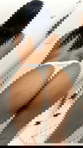 11974607319 Bruna , baianinha com local vem gozar gostoso enquanto rebolo pra vc