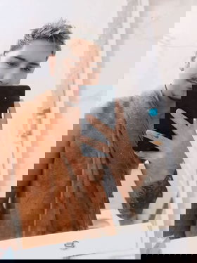 11978298806 Gabriel Belluzzi