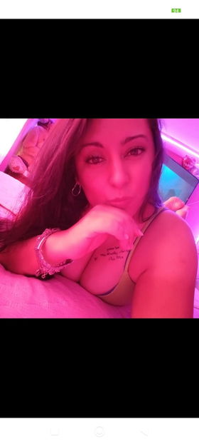 964881308 😘 Carolina tengo 29 años muy sinpatica y amorosa 😜 dispuesta a cumplir todas tus fantasias ❣️😍