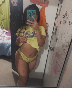 979759112 Mi amor soy Fany mejor eleccion en ningun lado