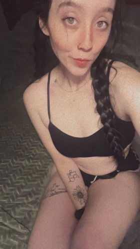 930285298 Casablanca recién llegada caliente y juguetona