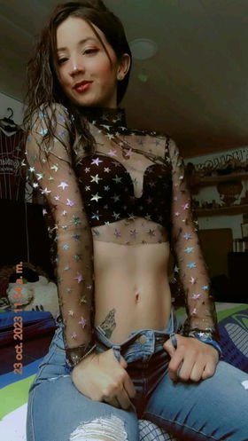 3242199569 Hola mucho gusto mis amores me llamo Saray soy una chica muy experimentada arrecha ninfómana soy muy experimentada en mi trabajo sexual 