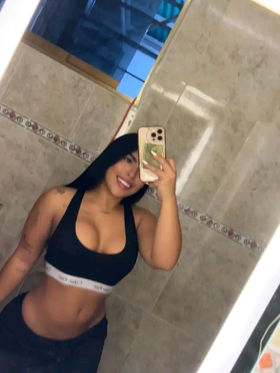 3028046514 Caliente chica disponible para cumplir tus fantasías 