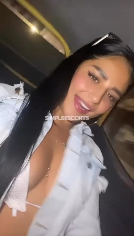 Prepagos 🇨🇴 Colombiana en Chaparral: 3125765025 - Hola amor soy una chica muy extrovertida y cariñosa capaz de cumplir tus fetiches sexuales 