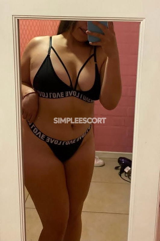 Prepagos 🇪🇨 Ecuatoriana en Ambato: 963829764 - PAPI SOY TU NENA QUIERO SACARTE TU LECHE 🤫💋