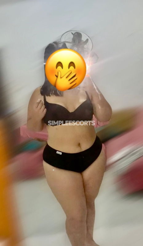 Prepagos 🇪🇨 Ecuatoriana en Guayaquil: 959035650 - Descubre el mundo único de Daniela 22 años, energía vibrante y una mente creativa lista para sorprenderte. Atrévete a explorar una experiencia distinta