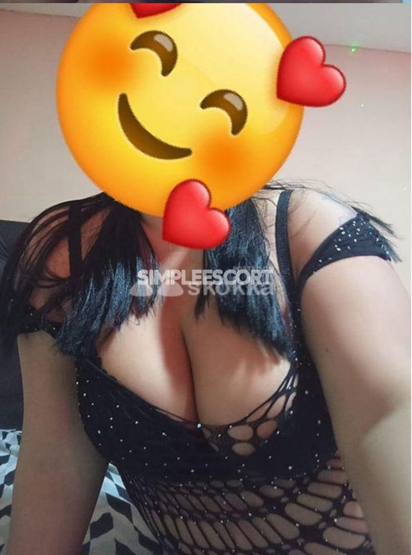 Prepagos 🇪🇨 Ecuatoriana en Cuenca: 988513420 - Hola mis amores me llamo Jessica un momento 10 dólares la hora 25 dólares
