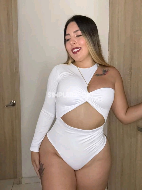 Prepagos 🇪🇨 Ecuatoriana en Santo Domingo: 984542539 - Mujer hermosa atrevida adicta a la diversión y el placer 