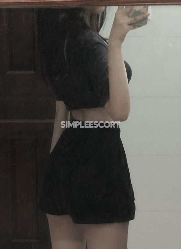 Prepagos 🇪🇨 Ecuatoriana en Kennedy: 983221595 - 🔥🍀🫠NENITA UNIVERSITARIA 😈ESPERNDO POR TI AMOR 🍭❤️🖤💕😈 LUGAR DISCRETO ✨🔥 ❮❯