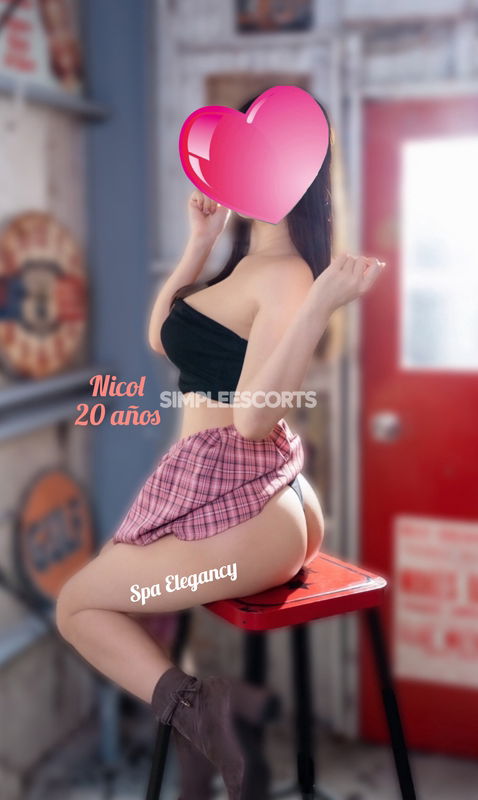 Prepagos 🇪🇨 Ecuatoriana en Norte: 984209674 - Te gusta la exclusividad, lindas chicas Quiteñas Reales, un delicioso MASAJES CON SEXO escribenos Quito Norte portal shopping 