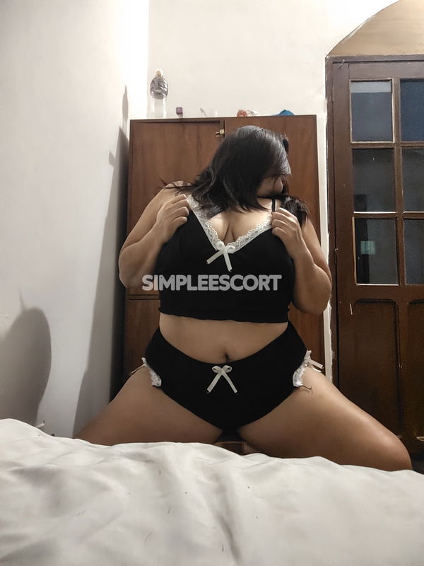 Prepagos 🇪🇨 Ecuatoriana en Centro: 984230912 - Andrea manaba 