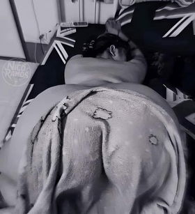 979079193 Tú nalgona