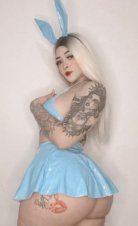 36012350 Soy una chica ardiente y apasionada doy besos y carísias 550 la hora