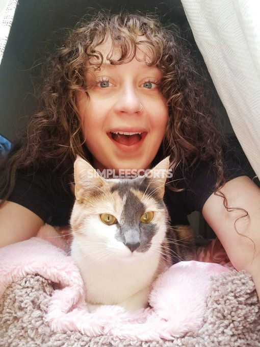 🇦🇺 Australian Escorts in Limerick: 876745604 - Your Sweet Escape in the City