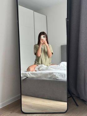 339634829 I am available 