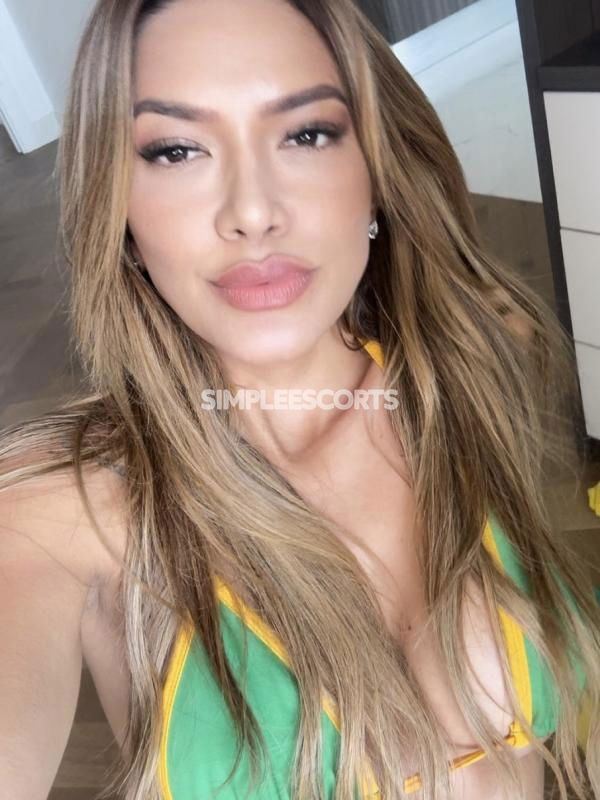 Escort 🇧🇷 Brasiliana a Salerno: 3446234115 - Kiara