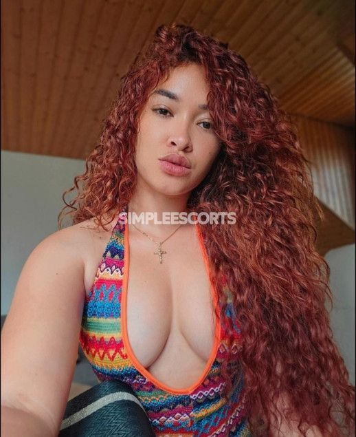 Escort 🇧🇪 Belga a Salerno: 3762477379 - Salve signore🤗 interessato,   mi chiamo clara, cerco uomini teneri e gentili che cercano anche una donna amorevole e tenera con cui trascorrere un piacevole momento