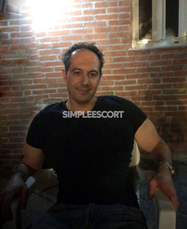 Escort 🇮🇹 Italiana a Firenze: 3911793921 - Gigolo Firenze Pistoia Massaggi per coppia a firenze per coppie