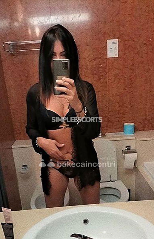Escort 🇮🇹 Italiana a Latina: 3518605268 - A LATINA - Serena bellissima italiana completa in tutto per italiani in cerca di relax (ANCHE COPPIE)